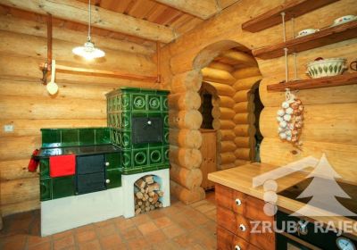 interiery-zrubove-domy-stavby-029