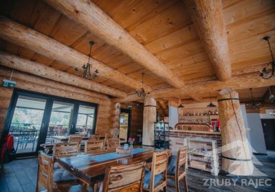 interiery-zrubove-domy-stavby-037